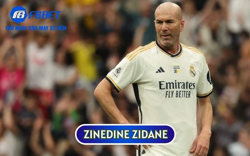 Zinedine Zidane đã được công nhận là một trong những HUYỀN THOẠI BÓNG ĐÁ vĩ đại